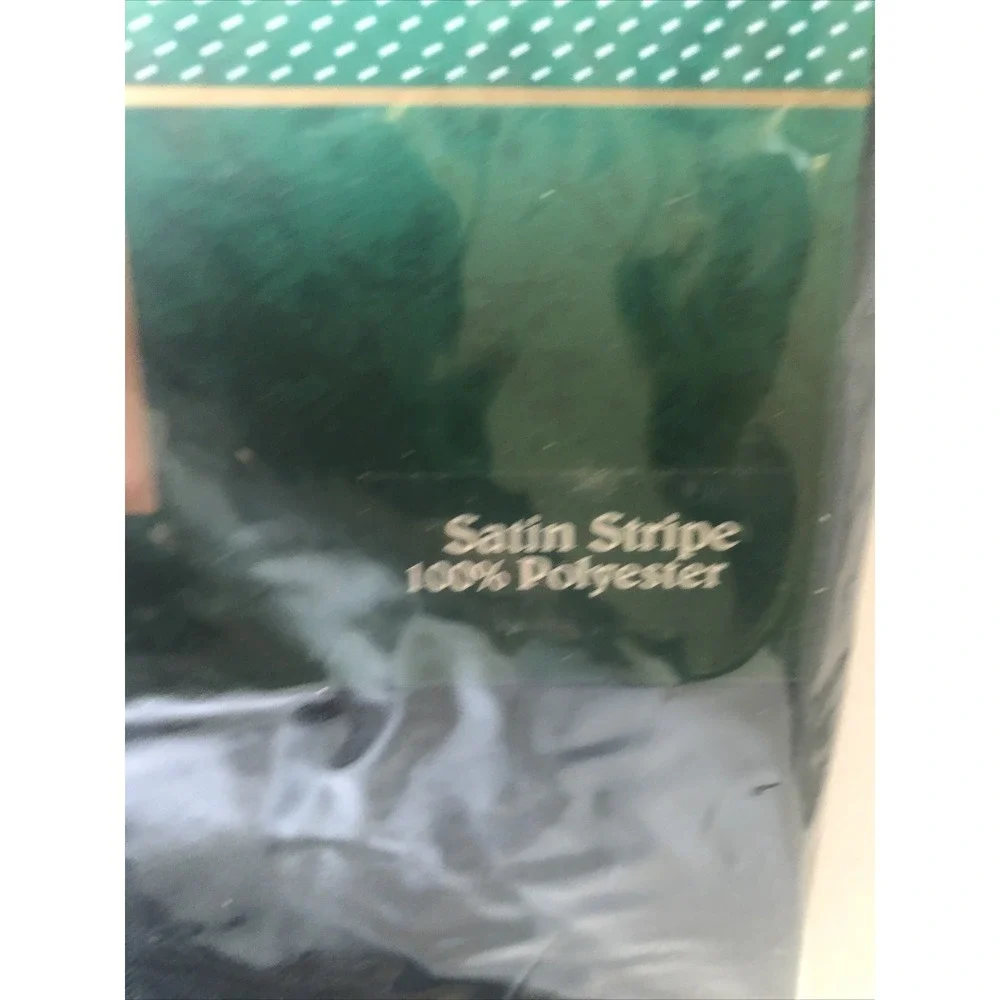 Trim a Home Holiday Green Stripe Fabric TableCover NIP 60 X 84